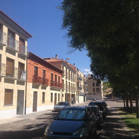 Apartamento Turistico Puente Romano P4 Bajo C Salamanca Exteriör bild